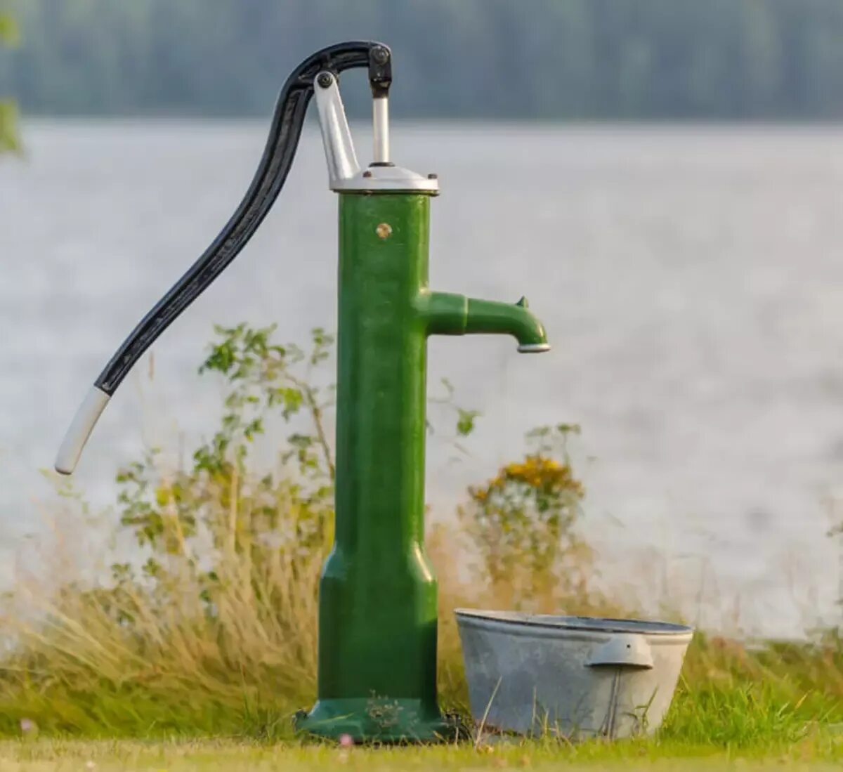 Ручной поршневой насос для воды. Ручной насос для перекачки воды из колодца 20 метров. Ручной насос для скважин типа Bsk. Насос для Абиссинской скважины 6 метров. Насос для Абиссинской скважины 15 метров.