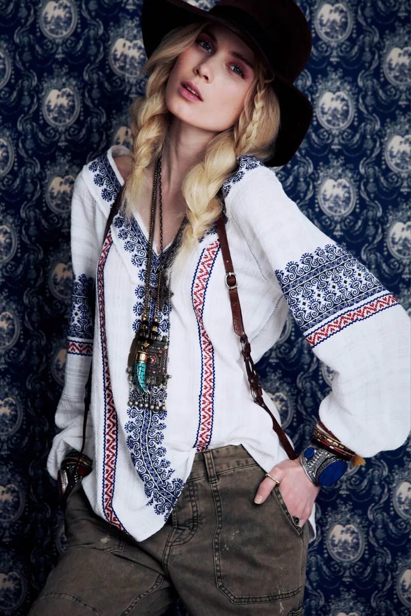 Стиль folklore. Alberta ferretti платья. Фольклорный стиль в одежде. Народный стиль в одежде. Этнический стиль в одежде.