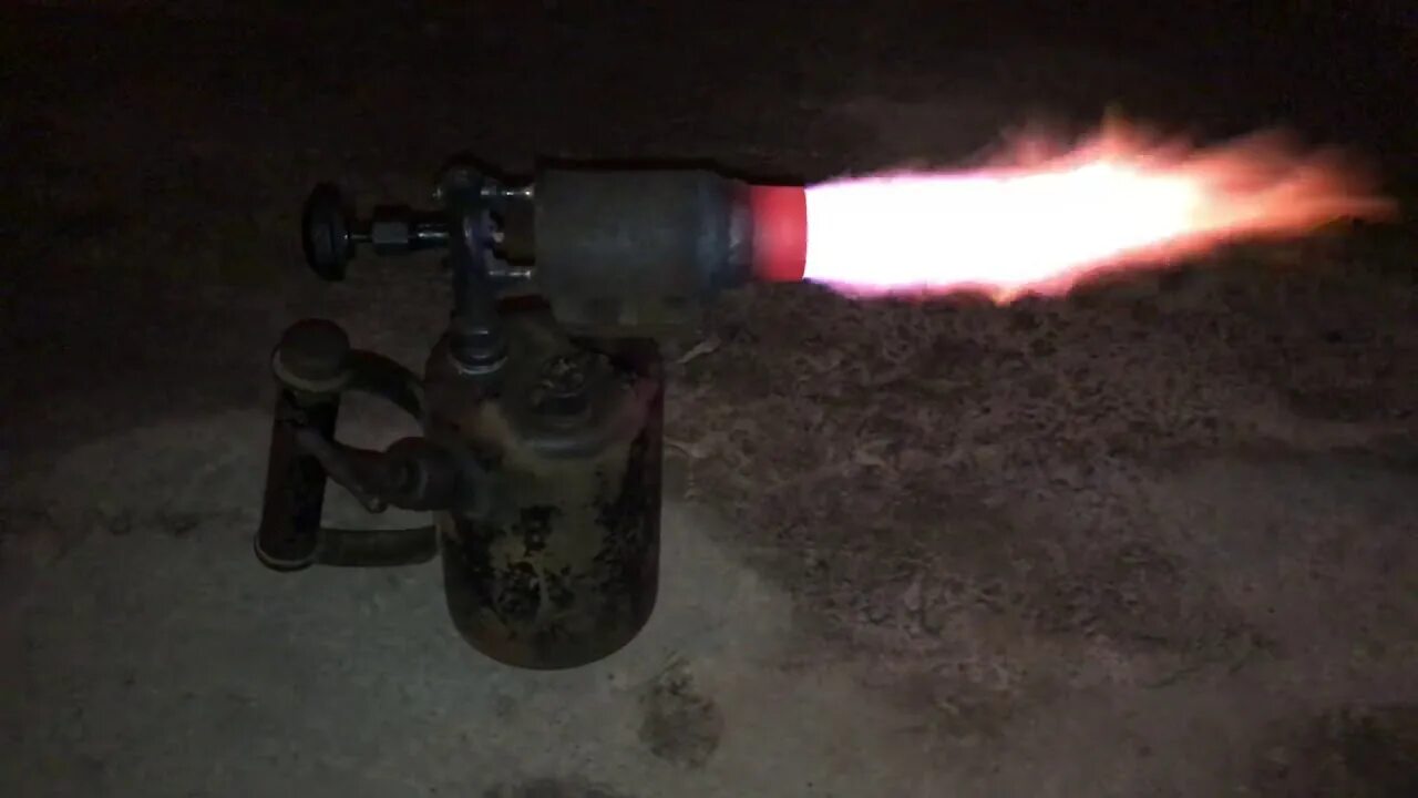 Как сделать газовую горелку из паяльной лампы