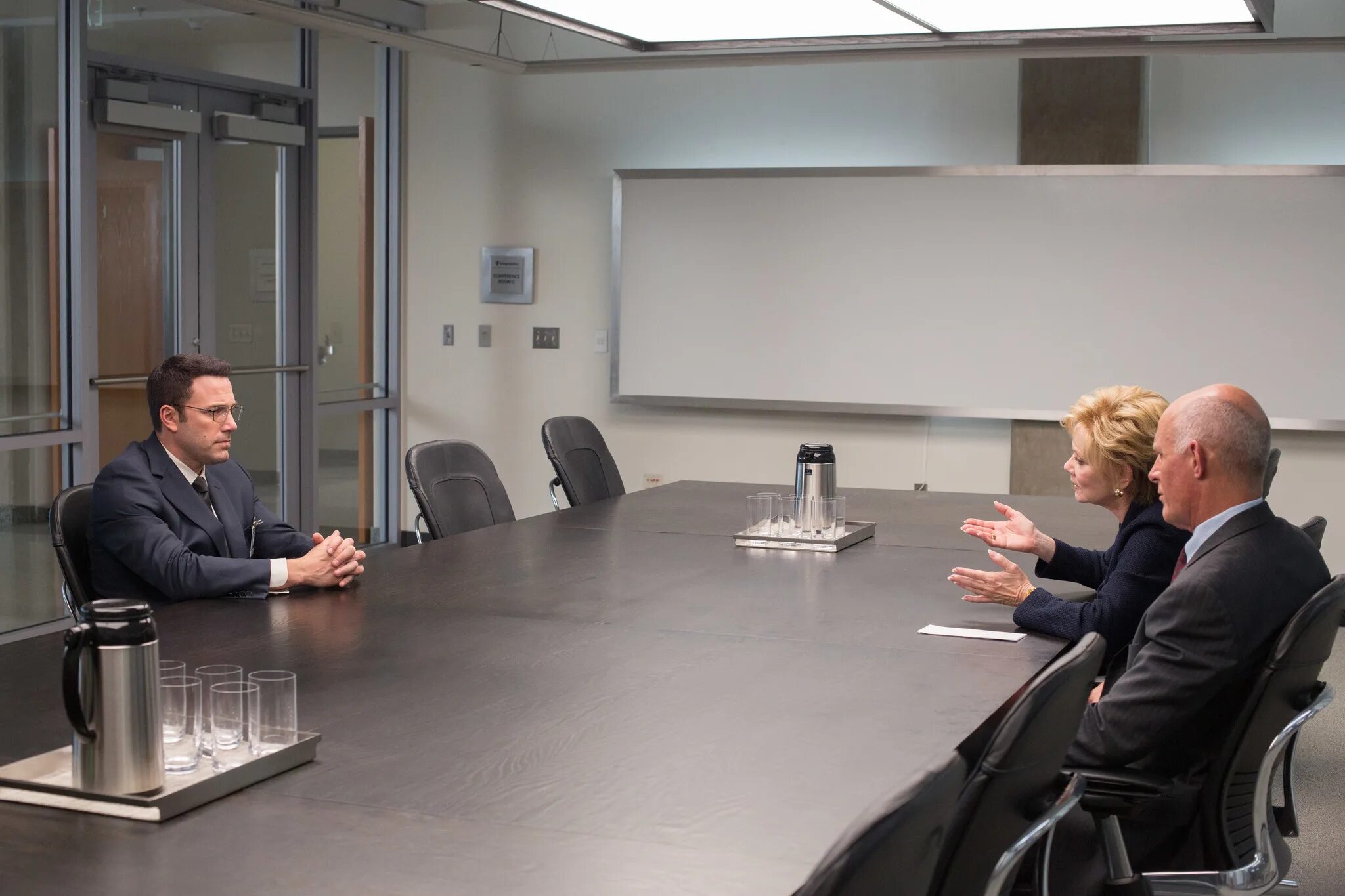 Расплата фильм 2016 постер. Расплата the accountant (2016). Расплата. Расплата. Расплата.