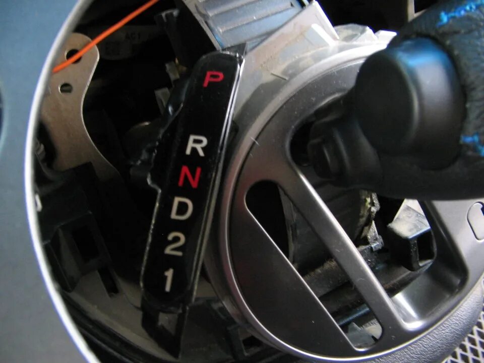 Подсветка переключателей на велосипеде. Переключение подсветки. Переключение подсветки. Подсветка акпп хендай гетц. Kb-g9600.