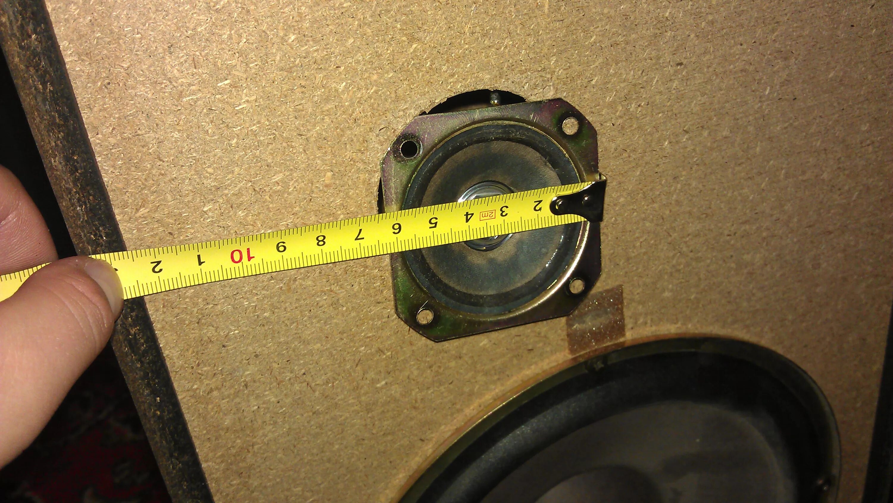 Размер штатных динамиков лада гранта. Kenwood kfc-1353. Динамики visaton w130sc. Динамик как определить размер. Как определить размер динамика в авто.