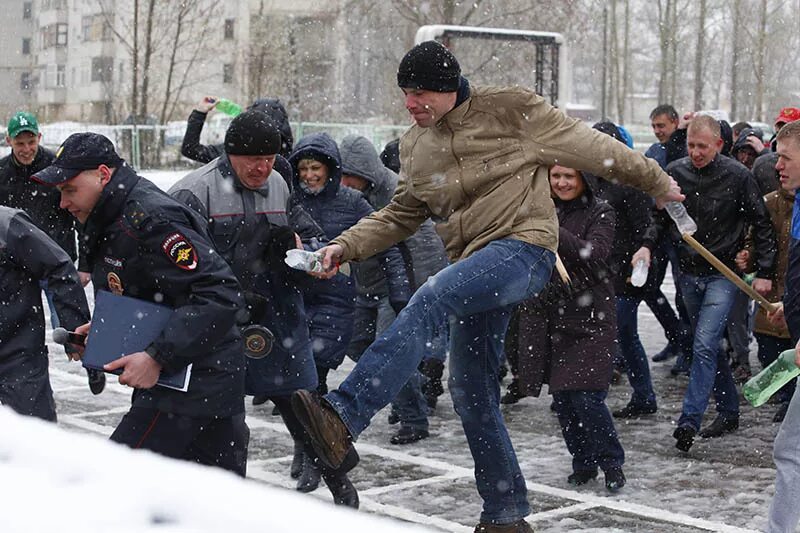 Пресечение массовых беспорядков. Массовые беспорядки зимой. Ликвидация массовых беспорядков. Массовые беспорядки в Москве. Предупреждение массовых беспорядков