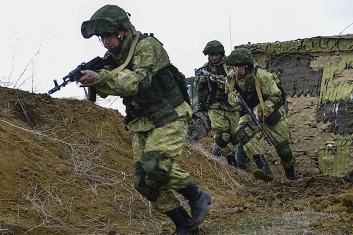 Видео действий вс рф на украине. Боевая тактическая группа. Тактическая группа Российской армии. Десантно штурмовая группа.