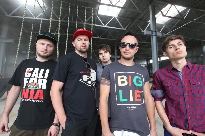 Без билета последнее. Группа без билета фото. Группа без билета фото. Без билета фото. Без билета группа.