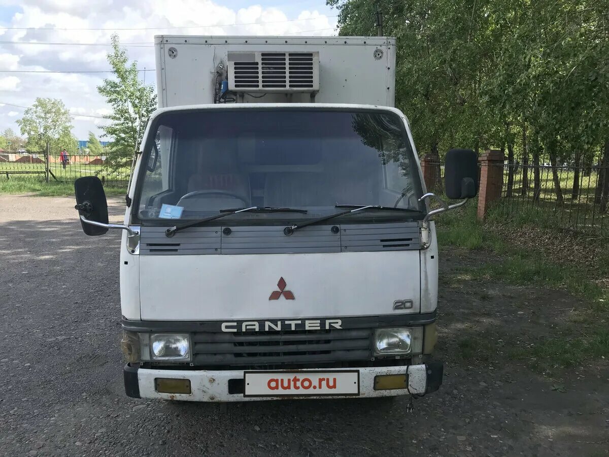 Грузовики бу в красноярском. Mitsubishi Canter 1989. Mitsubishi Fuso 1989. Митсубиси Кантер до 2000кг. ТС Mitsubishi Canter-1989.