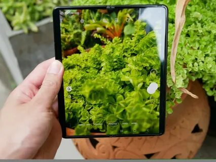 Внутренний экран fold 3