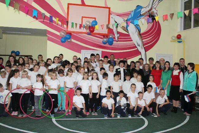 Мбоу красногорск. Красногорская школа. Мбоу красногорск. Гимназия 2 красногорск. Мбоу красногорская сош алтайский край красногорский район.