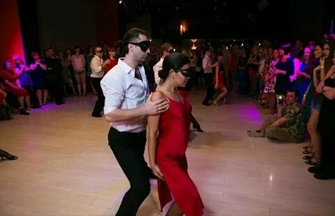 Crazy salsa школа танцев