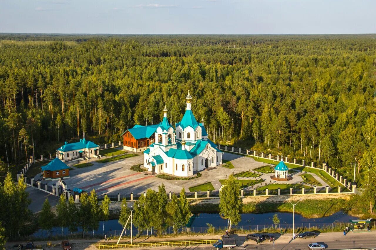 Храм в Гусь Хрустальном. Никольский храм Гусь Хрустальный. Церковь в Гусь Хрустальном Гусар. То то гусь хрустальный