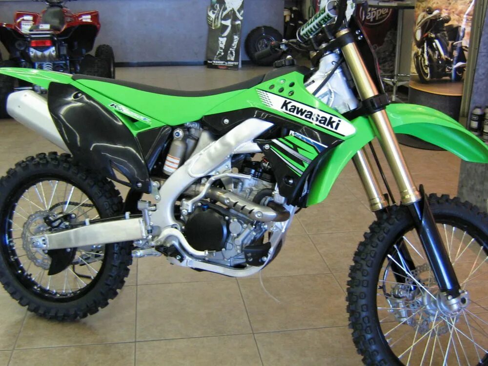 Kawasaki kx250f 2013. Кавасаки кх 250 f. Кавасаки 250 ф. Кавасаки 250 ф. Кавасаки kx 250.