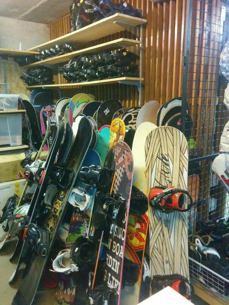 прокатные сноуборды. прокат сноубордов краснодар. магазин лыжные товары. прокат лыж краснодар. прокат горнолыжного снаряжения мытищи.