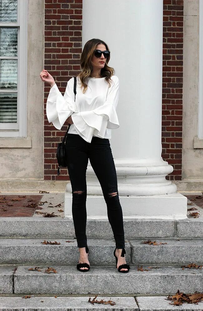 Белая кофта черные штаны. Белая блузка и черные брюки. Образы с блузкой. Образы с белой рубашкой. Белые джинсы с черной блузкой.