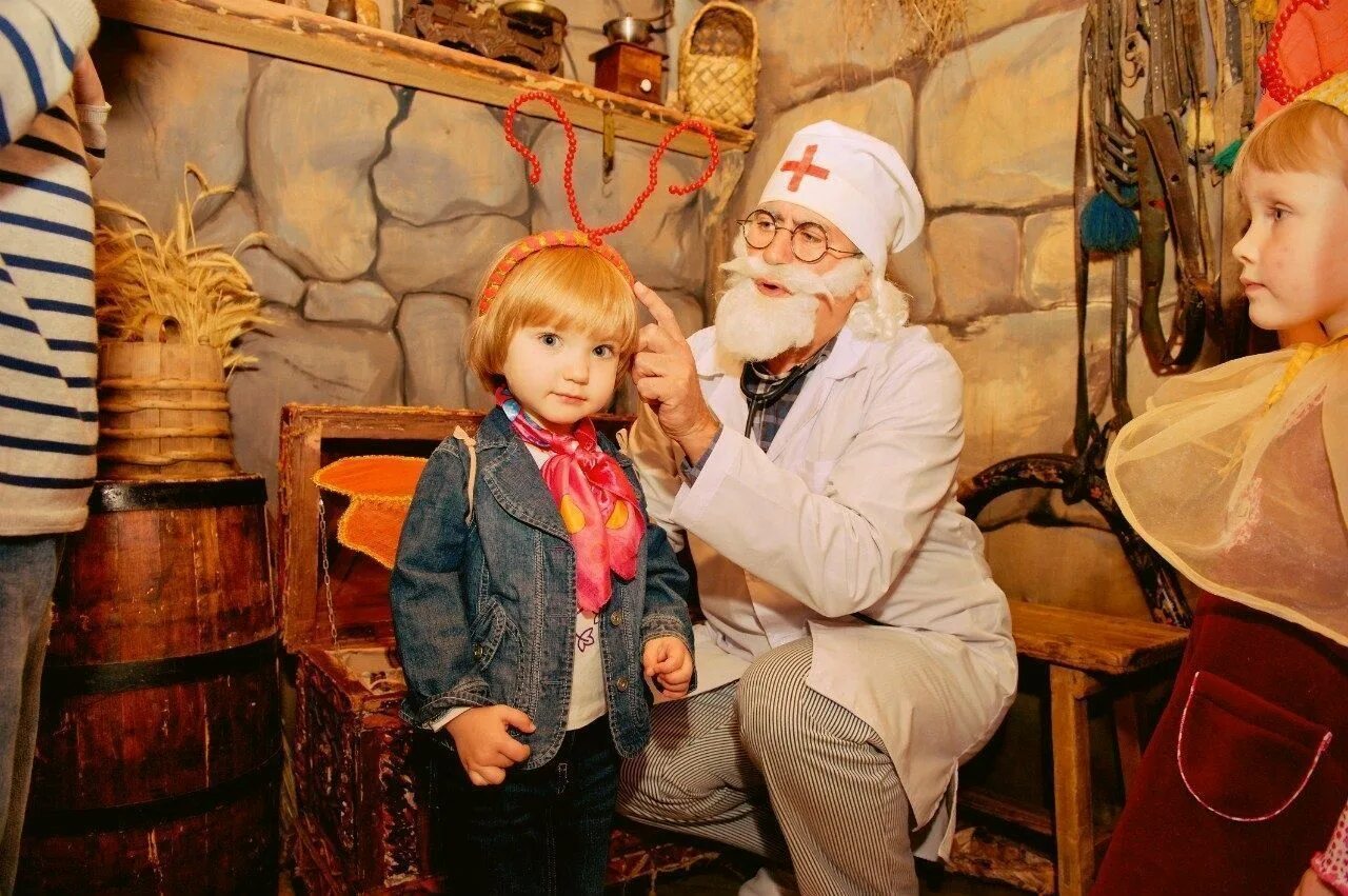 Музей сказок измайловский кремль. Музей тридевятое царство новосибирск. Музей сказки в вологде. Дом сказок жили были в москве. Дом музей сказок жили были.