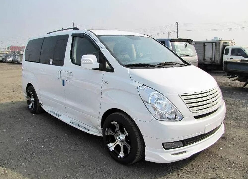 Куплю хундай гранд старекс. Hyundai Grand Starex 1. Hyundai Starex h1. Хендай Гранд Старекс h1. Hyundai Grand Starex н1.