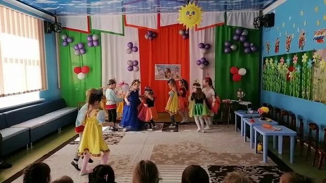 Дом отдыха ягодка 4 выпуск дата выхода. Конфеты муха цокотуха. опера муха цокотуха. тнт дом отдыха ягодка шоу новое. муха цокотуха реальная муха.