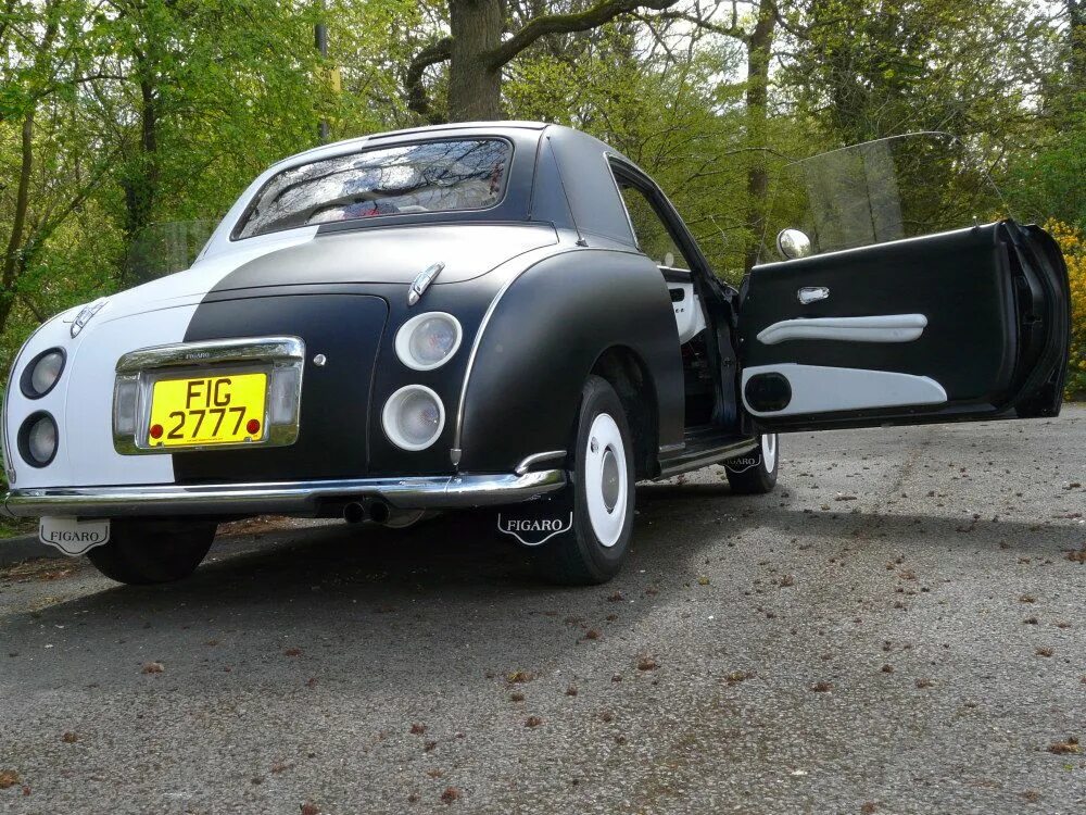 Ballsbridge, Co Dublin - Ireland 1991 Nissan Figaro - Toky. Flickr