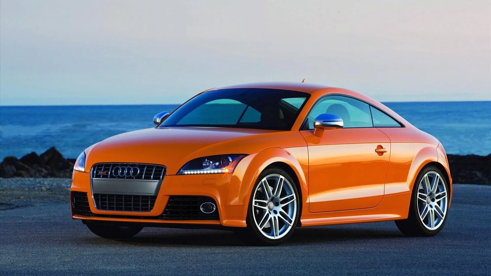 Автомобиль ауди. Ауди ТТ купе. Audi TT Coupe. Audi TTS Coupe 2012. Ауди ТТ оранжевая.