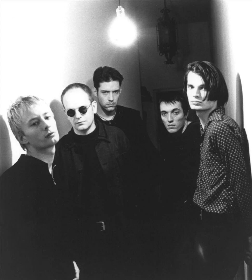 Radiohead 1994. Радиохед википедия. Группа radiohead 2022. Radiohead 1985. Группа radiohead 2022.