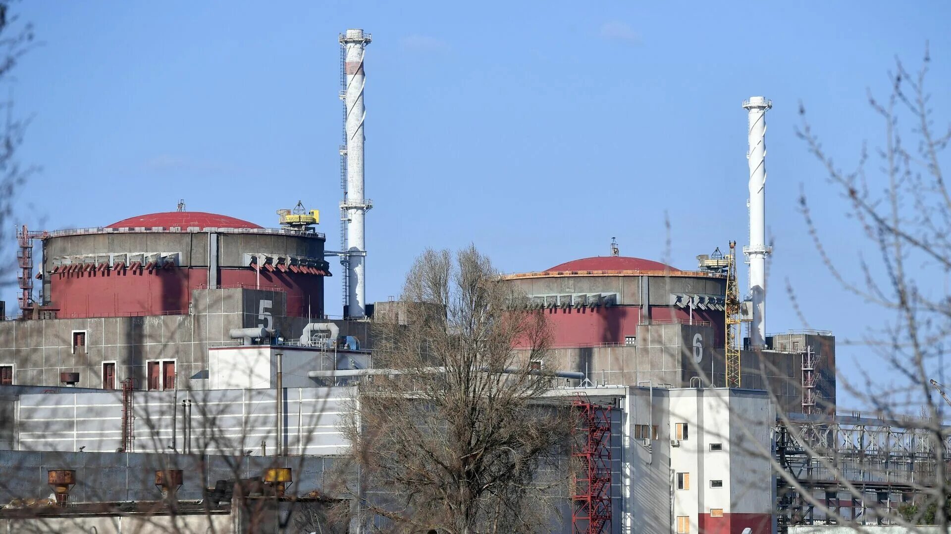 Запорожская аэс энергодар. Запорожская аэс. Запорожская аэс электростанции. Атомная станция заэс. Что будет на запорожской аэс.