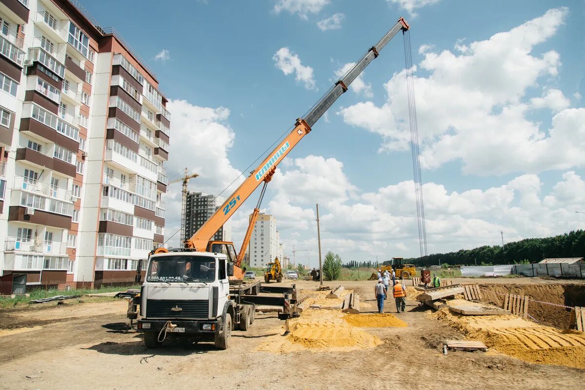 Липецкое строительство домов. Построить дом липецк. Липецкое строительство домов. Свиридова 28 липецк инстеп. Инстеп 48 победа.
