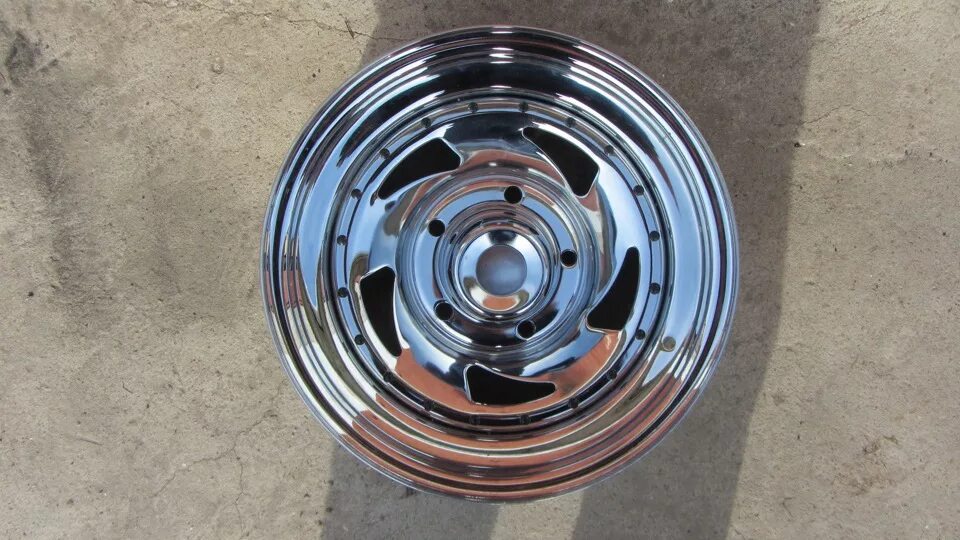 Литые диски газ 2410 5/139/7. Колесный диск газ 24. Литые диски на газ. Диски на газ 2410 литье. Литые диски на газ.