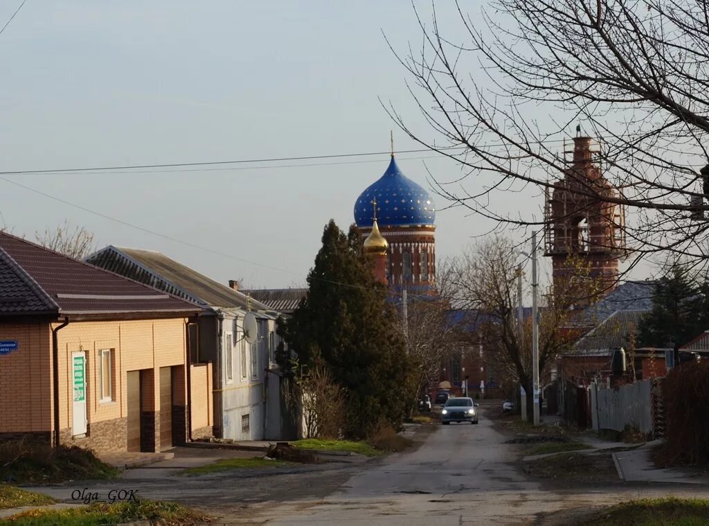 Коммуна кургиняна в александровском. Александровская слобода кургинян. Александровка казахстан. Купить дом в александровке азовского района ростовской области. Время александровке.