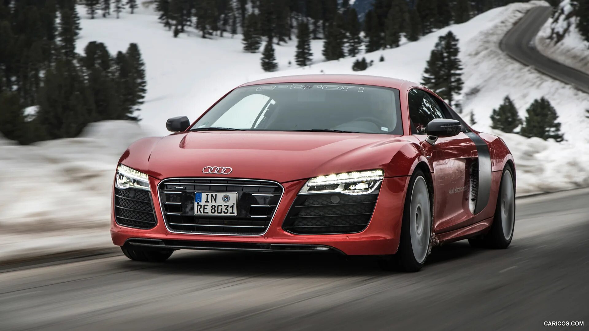 Автомобиль ауди. Audi r8 2012. Audi r8 2013. Audi r8 e-tron. Ауди р2.