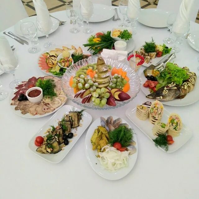 банкет холл чехов копейск. старый город копейск банкетный зал. старый город копейск банкетный зал. банкеты копейск. банкетный зал солнце в копейске.