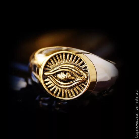 Купить кольцо глаз бога. Сова минервы иллюминаты. Кольцо масонов. Иллюминаты кольцо печатка. Печатка всевидящее око.