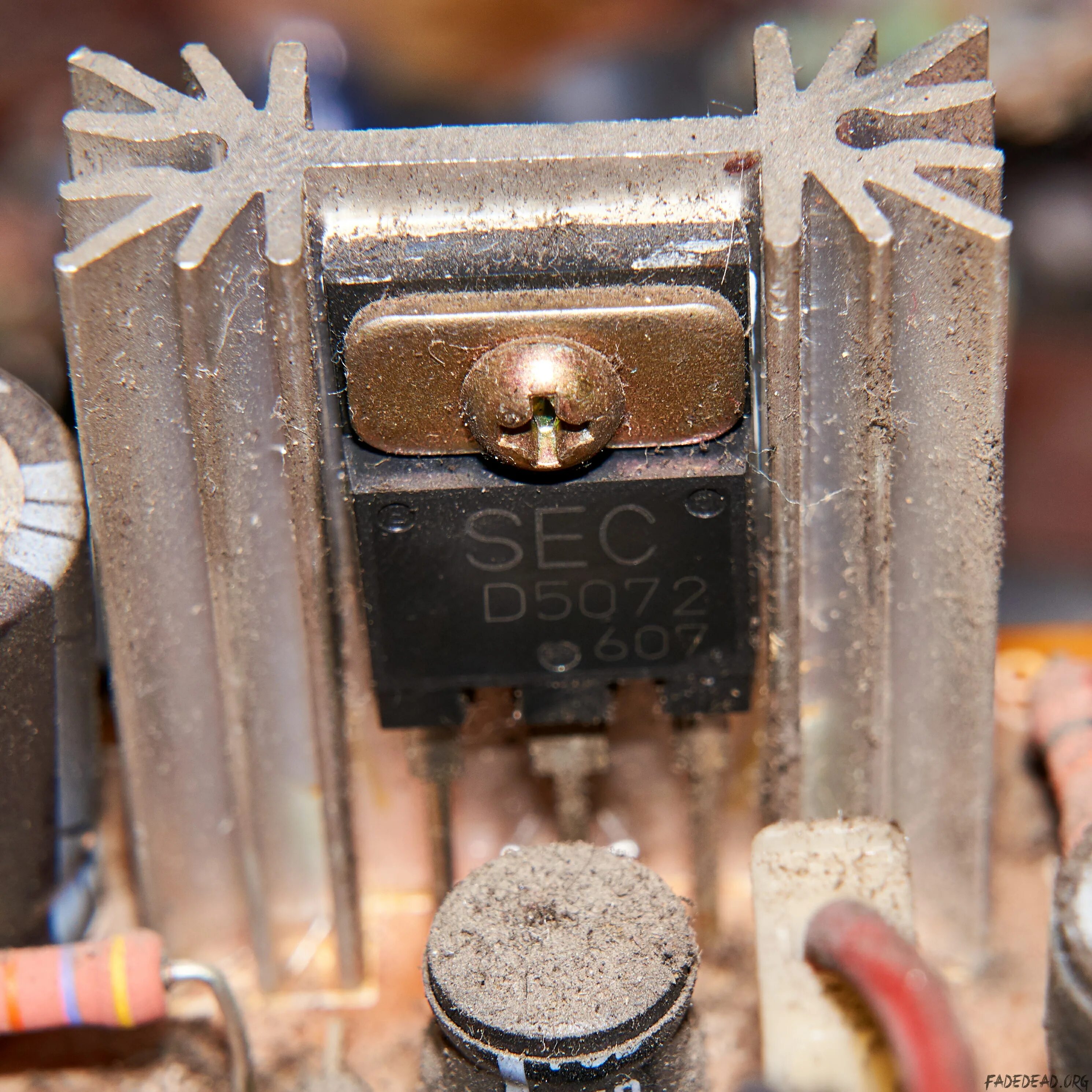 Самсунг шасси aa41-00145g. Шасси телевизора s16c. Транзистор строчной развертки телевизора. Транзистор строчной развертки. Блок кадровой развертки телевизора самсунг cs-21k30mjq.