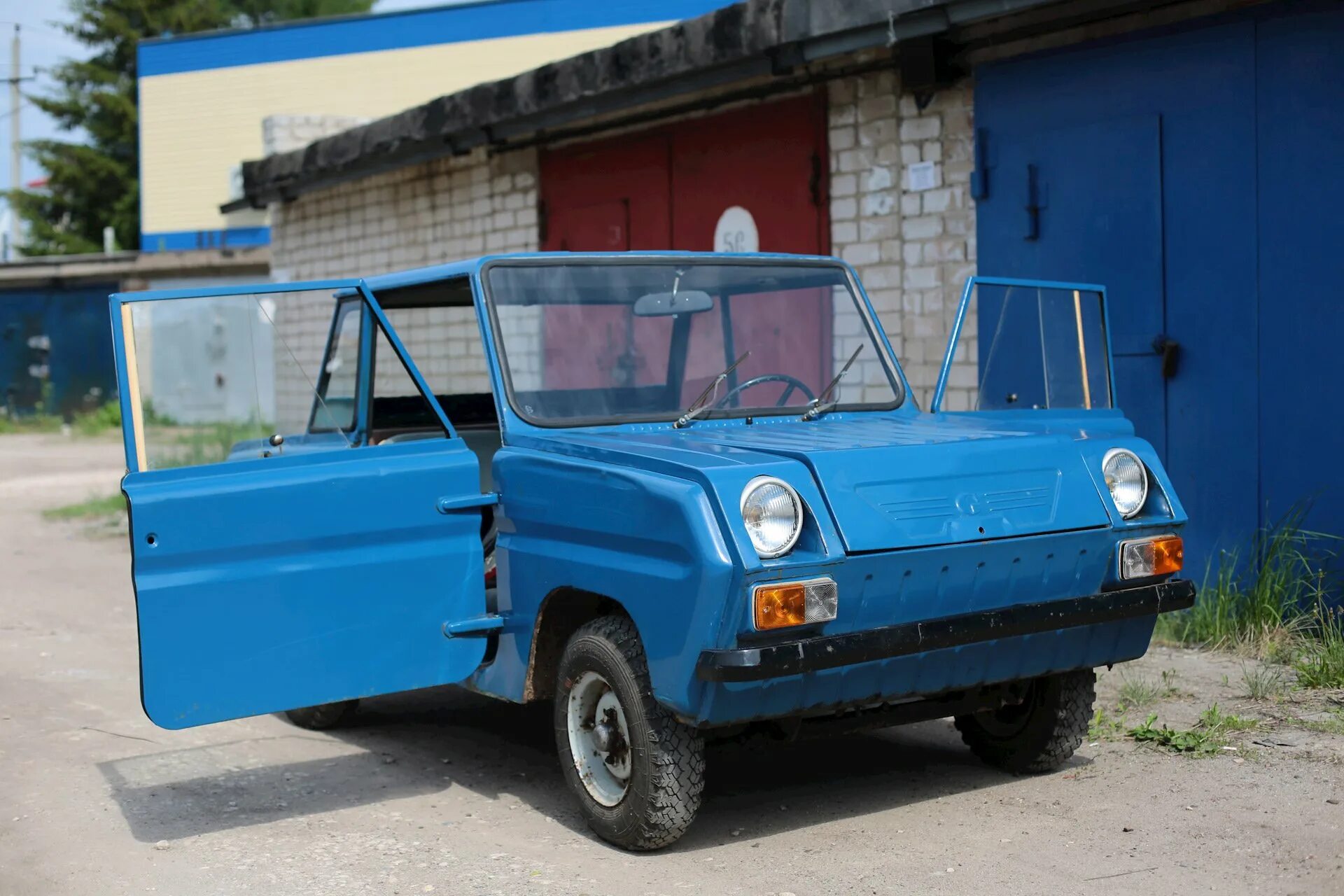 Где купить машину инвалиду. Инвалидка СМЗ с3д. Автомобиль инвалидка СМЗ С-3д. Машина инвалидка СМЗ С 3 Д. Мотоколяска СМЗ С-3д.