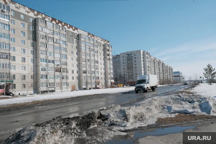 Заозерный курган. Проспект Мальцева в Кургане. Фото Заозерного 2012 года. Кольцо в Заозерном Курган. Заозерный, 2006-Ой год.