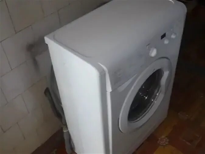 Бюджетная узкая стиральная машина