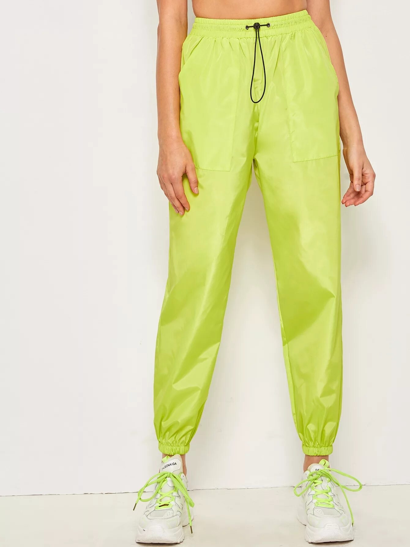 шуршащие штаны. штаны женские зимние шуршащими. водоотталкивающие штаны. балоневые штаны найк летние. Mammut gore-tex xcr штаны самосбросы.