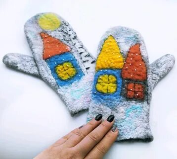 Варежки дома