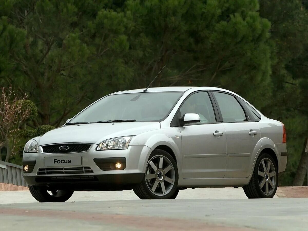 Форд фокус 2 дорестайлинг хэтчбек купить. Ford Focus 2 2008-2010. Ford Focus 2 седан. Ford Focus II седан (2005-2011). Ford Focus 2 2005 1.6.