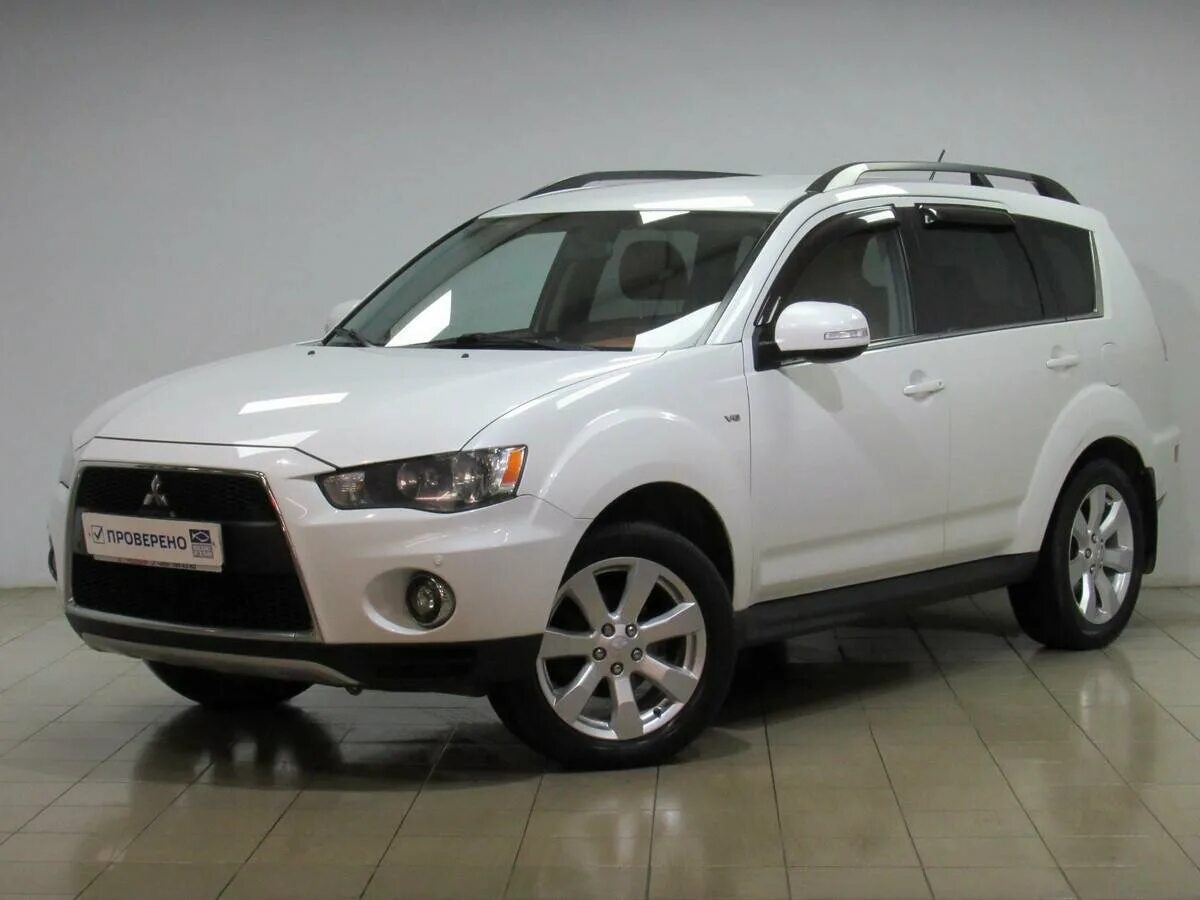 Мицубиси Аутлендер 2011 белый. Mitsubishi Outlander 2011 белый. Мицубиси Аутлендер 2010 белый. Митсубиси Аутлендер 2011 белый. Купить митсубиси аутлендер 2011