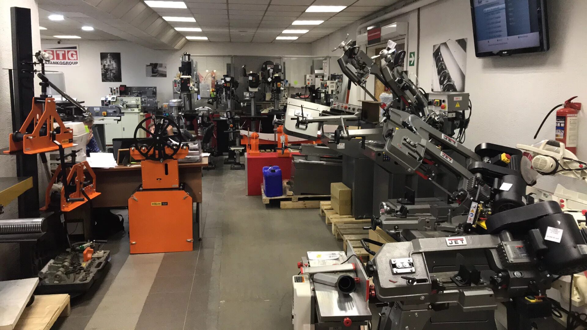 Столярное оборудование. Джет оренбург центр. Магазин джет в москве варшавское шоссе. Mebelexpo 2022. Металлообработка 2023 выставка москва.