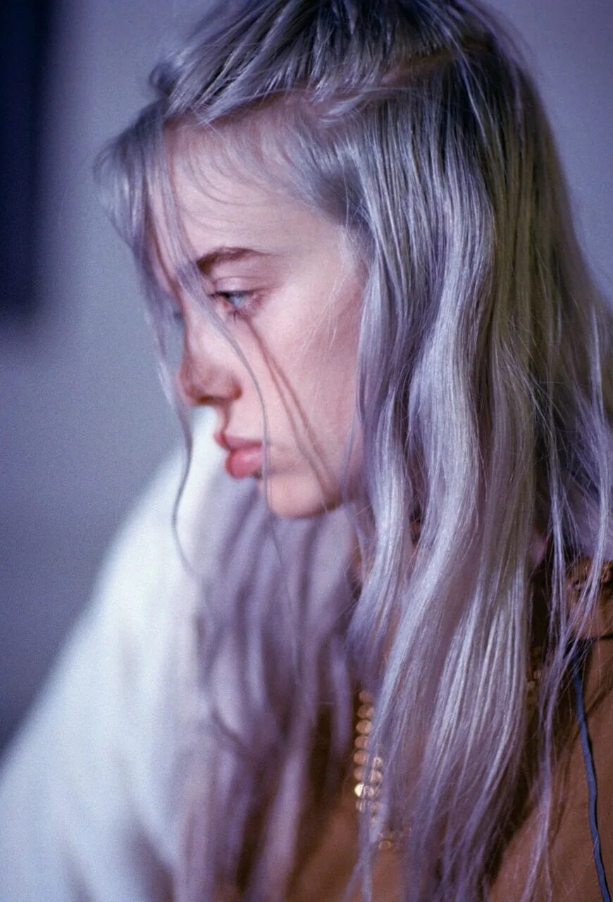 Три дня дождя. Billie eilsisj. No time to die билли айлиш. Билли айлиш фото. Билли айлиш.
