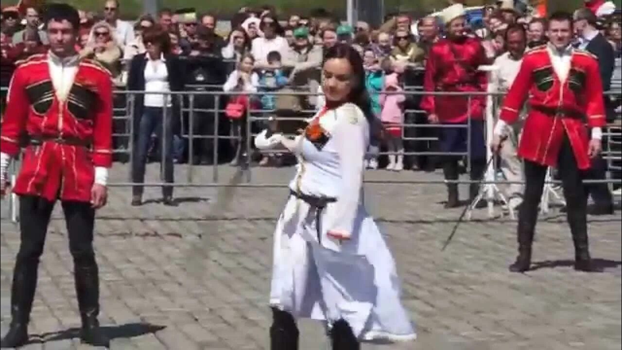 Видео фланкировки девушек