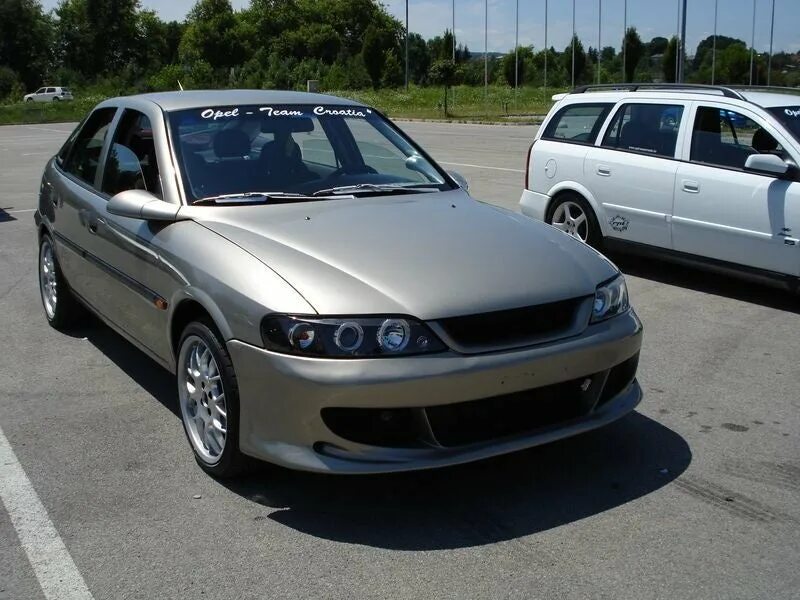 Опель вектра б 97. Opel Vectra 1997. Opel Vectra b 1997. Опель Вектра 1997. Opel Vectra 97.