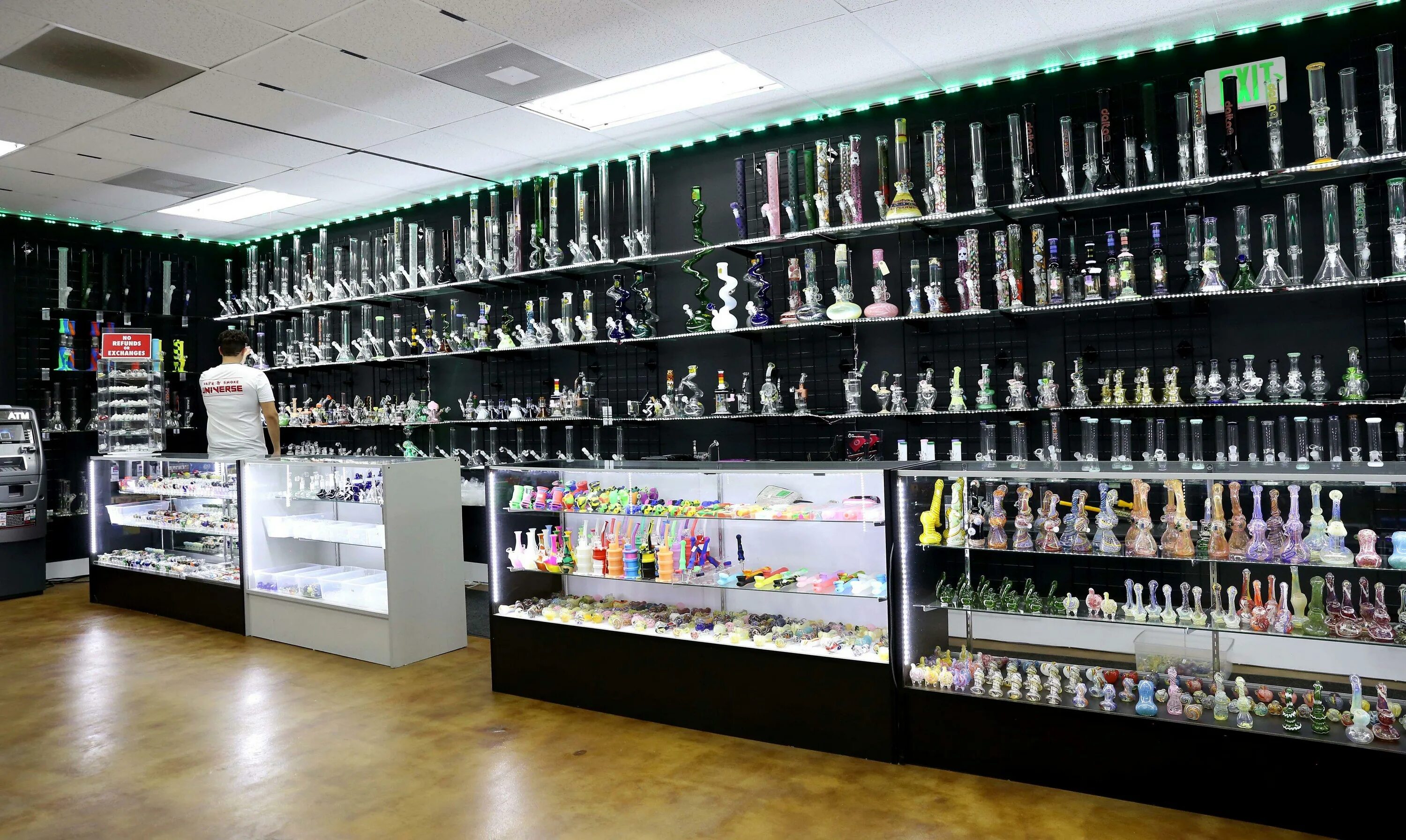 вейп шоп майкоп. вейп магазин. магазин электронных сигарет. вейп шоп волгодонск. Vape shop майкоп логотип.