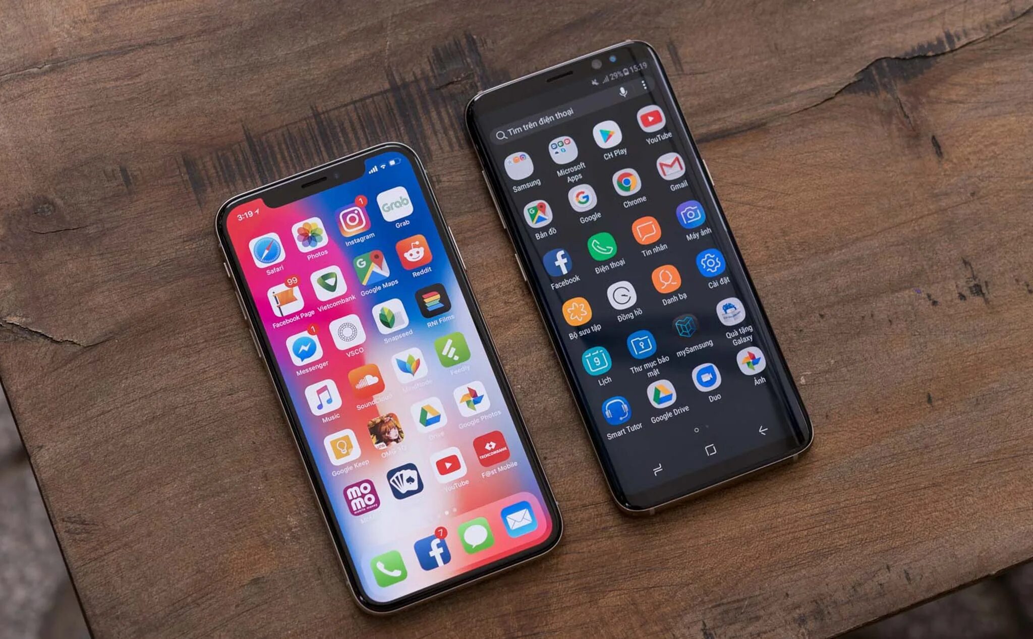Iphone 10 galaxy. Iphone 10. рабочий стол айфона 10. рабочий стол айфон 8. айфон 8 плюс рабочий.