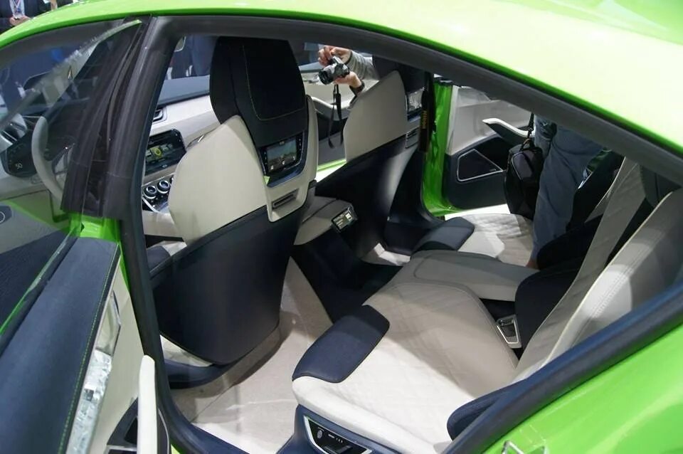 Vision c. Skoda vision c. 2014 skoda vision c - geneva. ail skoda c vision салон. vision for c51.