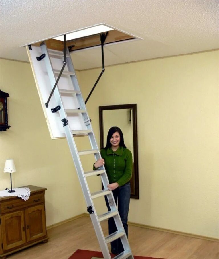 Лестница на чердак. Лестница на чердак. Лестница на чердак в частном доме. Лестница на чердак в частном доме. Лестница складная металлическая 60*130 lmk/305.
