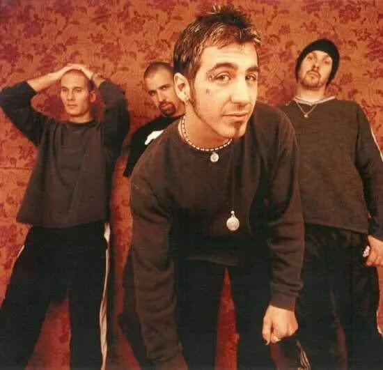 Godsmack обложка. Godsmack 2022. Godsmack альбомы. Godsmack straight out of line. Годсмак группа.