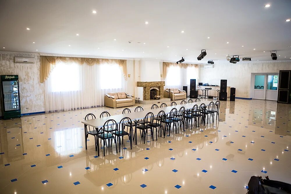 гагра лазурный берег 2 местный номер с видом на горы фото. обычные номера отеля олимп в подмосковье. отель олимп каменск шахтинский. ресторан олимп каменск-шахтинский. отель олимп каменск шахтинский.