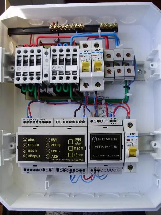 АВР для генератора с автозапуском 380 120 КВТ. Автоматика для генератора с автозапуском 380 в. Контроллер АВР для генератора с автозапуском. Автоматика запуска
