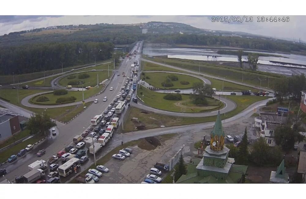 Сколько сейчас время в новокузнецке. Советская площадь Новокузнецк. Новокузнецк Кузнецкий район Советская площадь. Кольцо Советской площади Новокузнецк. Ленина Новокузнецк Советская площадь.